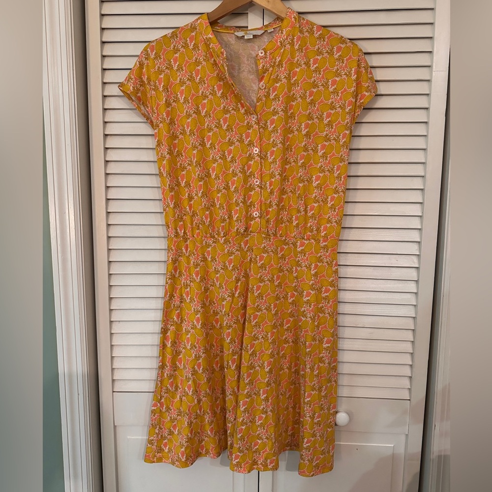 Boden jersey dress with pineapples